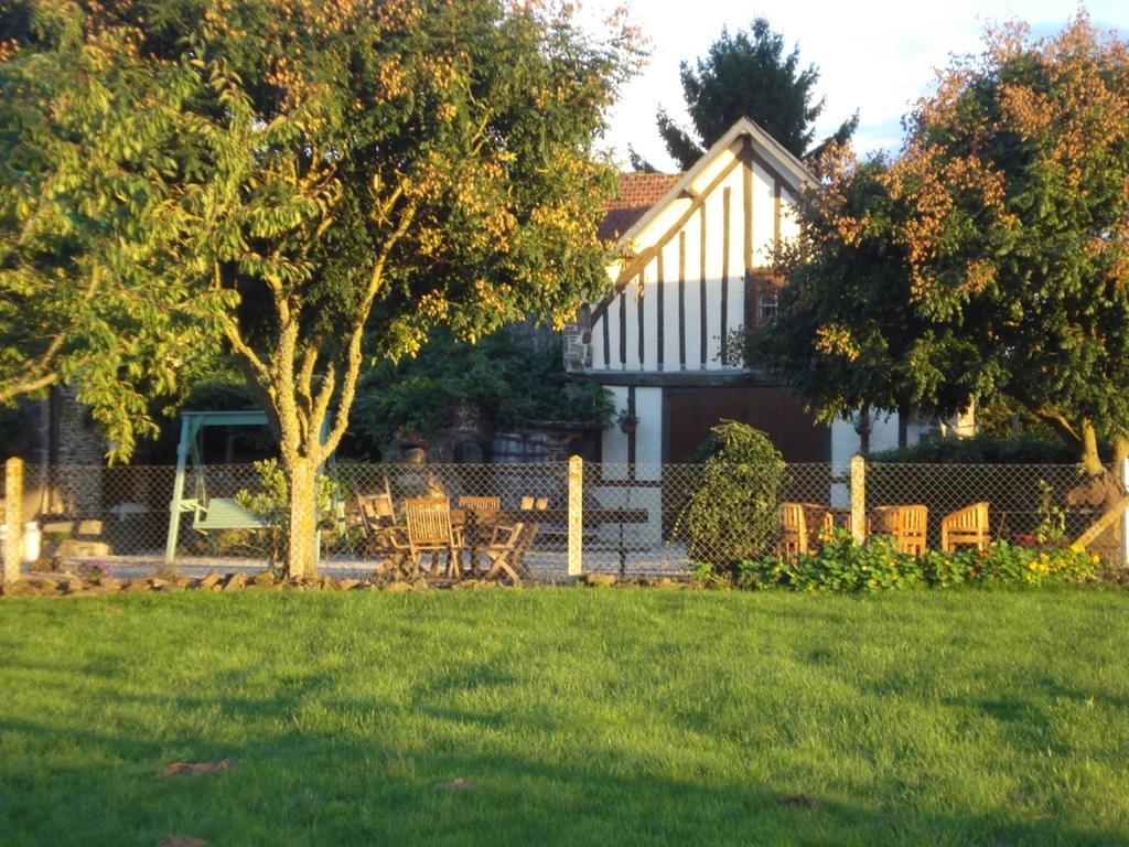 L'Ancien Pressoir Bed & Breakfast Menil-Hermei Bagian luar foto