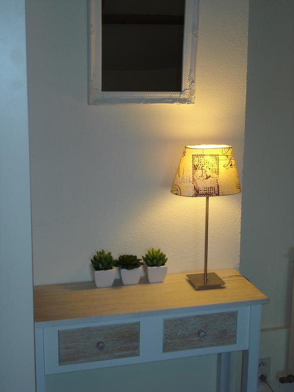 L'Ancien Pressoir Bed & Breakfast Menil-Hermei Ruang foto