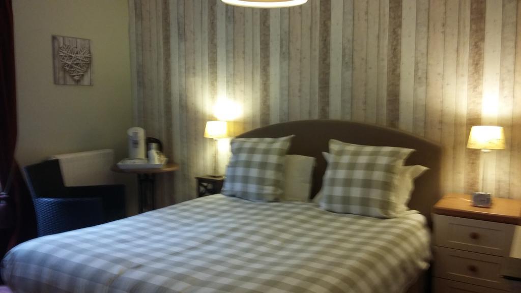 L'Ancien Pressoir Bed & Breakfast Menil-Hermei Bagian luar foto