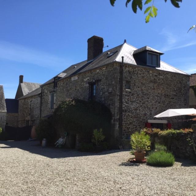 L'Ancien Pressoir Bed & Breakfast Menil-Hermei Bagian luar foto